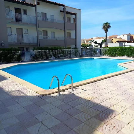 Les Grenadines 2 N15 - 2p4c Apartament