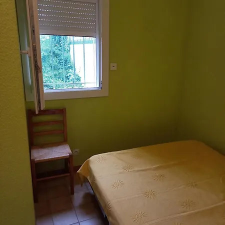 Les Grenadines 2 N15 - 2p4c Apartament *